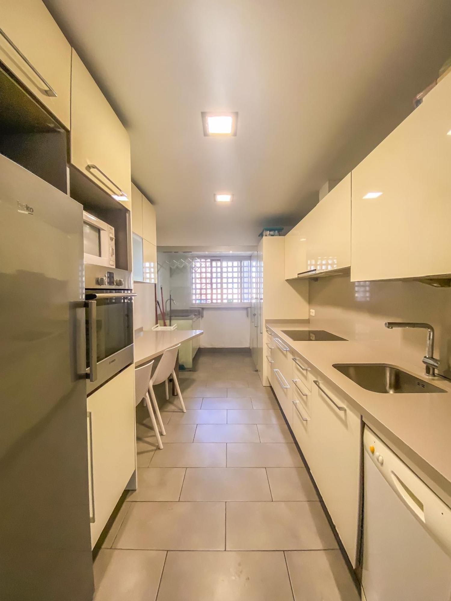 Alcazaba Beach Apartment Estepona Luaran gambar